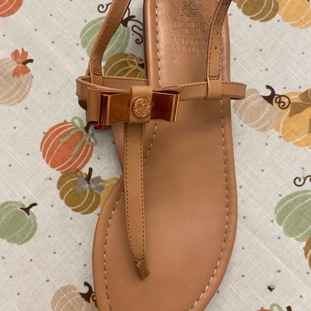 Vince Camuto Sandals NWOT - Picture 3 of 9